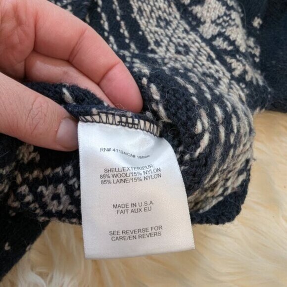 Demetre Fair Isle Snowflake Blue and White Wool Sweater Size Small - Picture 7 of 10